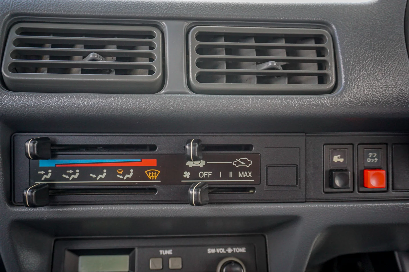 1995 Honda Acty Attack 4WD - Image 12