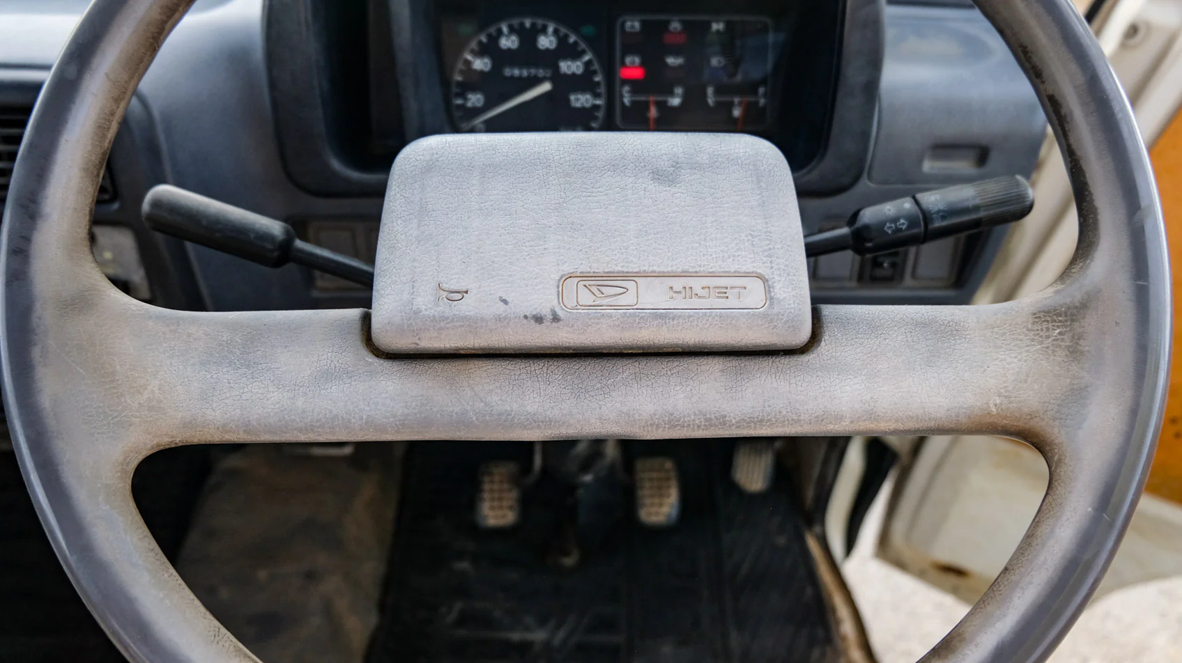 1993 Daihatsu Hijet Climber Dump - Image 8