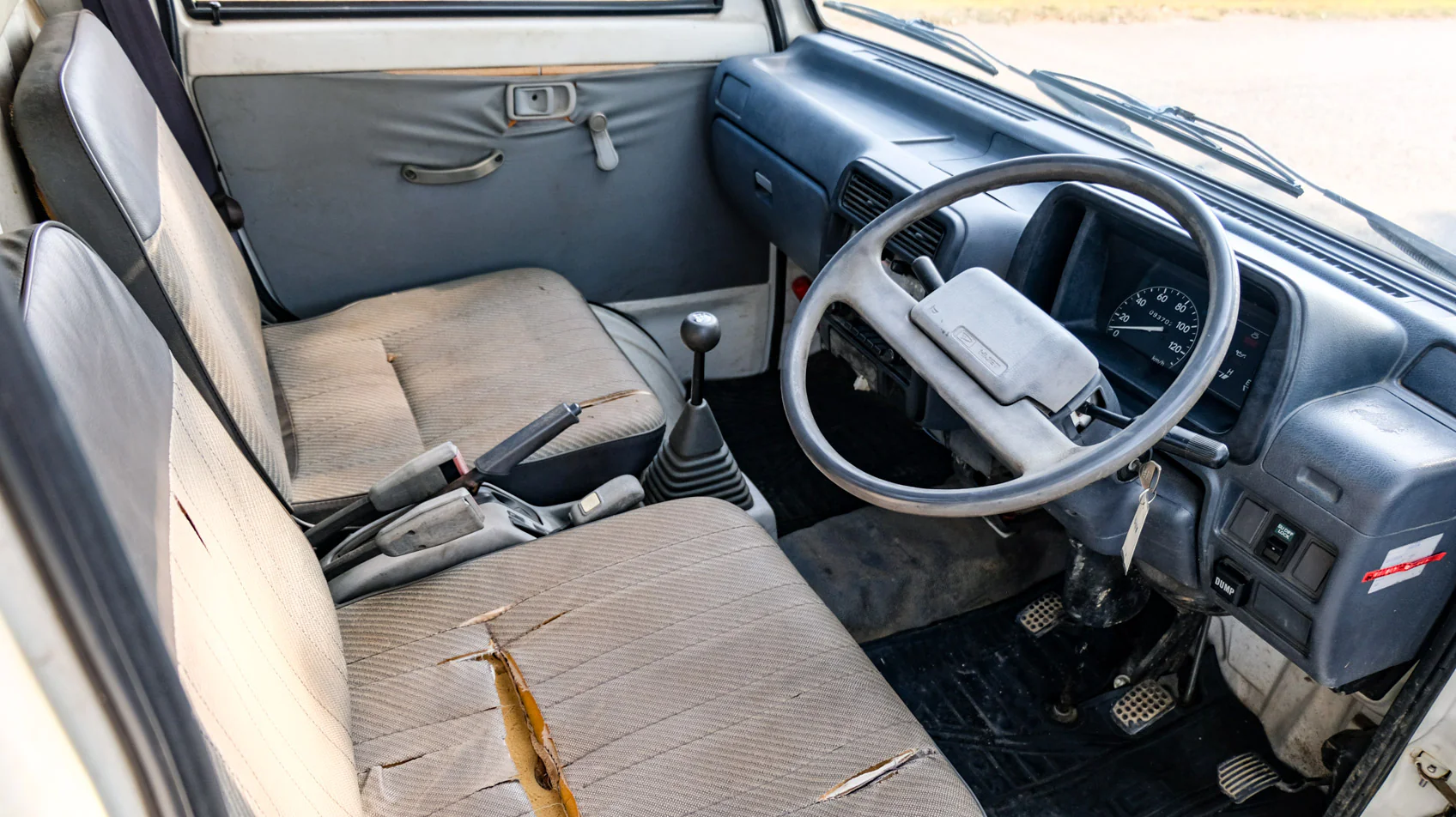 1993 Daihatsu Hijet Climber Dump - Image 9