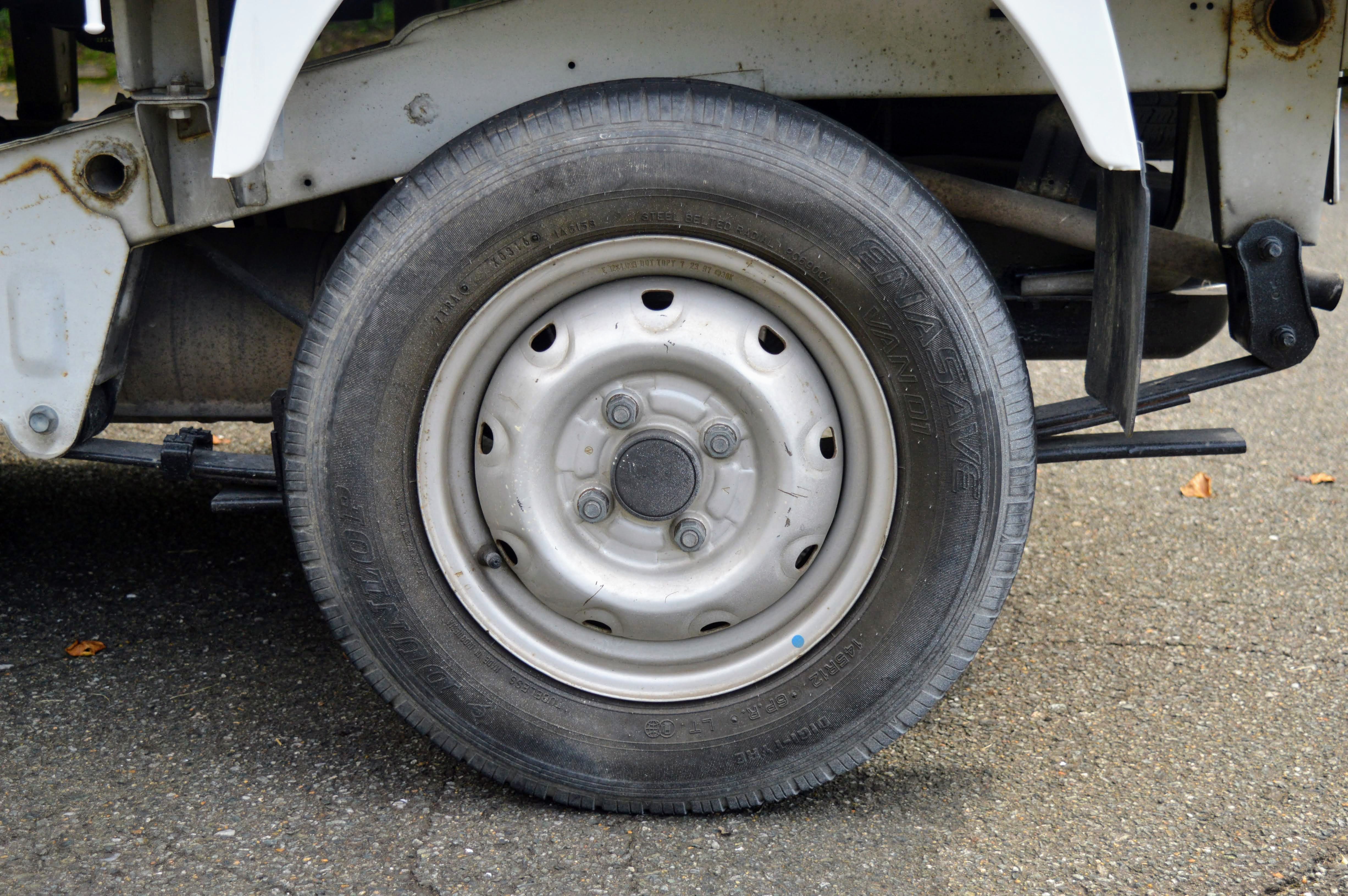 1997 Suzuki Carry 4WD AC - Image 37