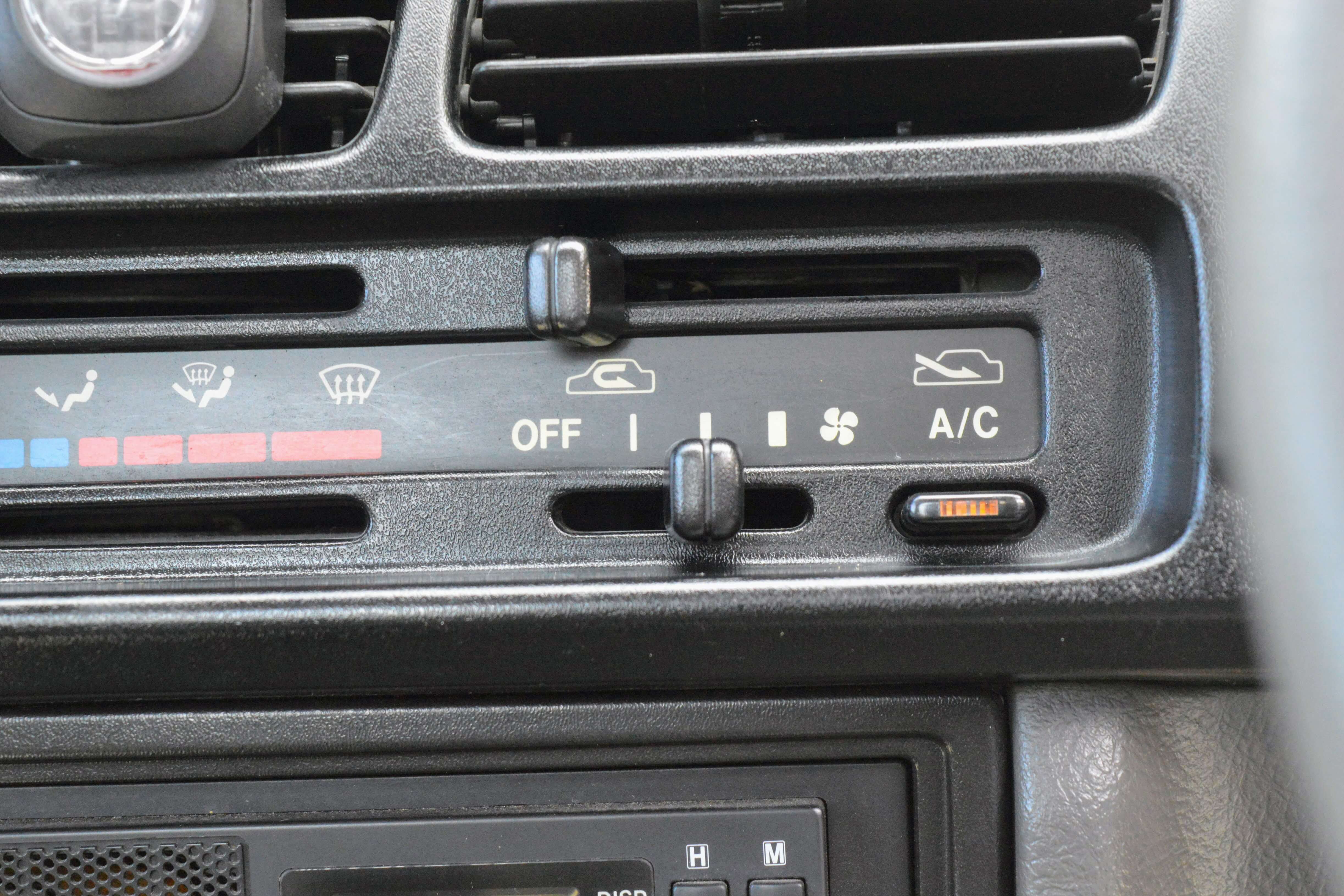 1997 Suzuki Carry 4WD AC - Image 46