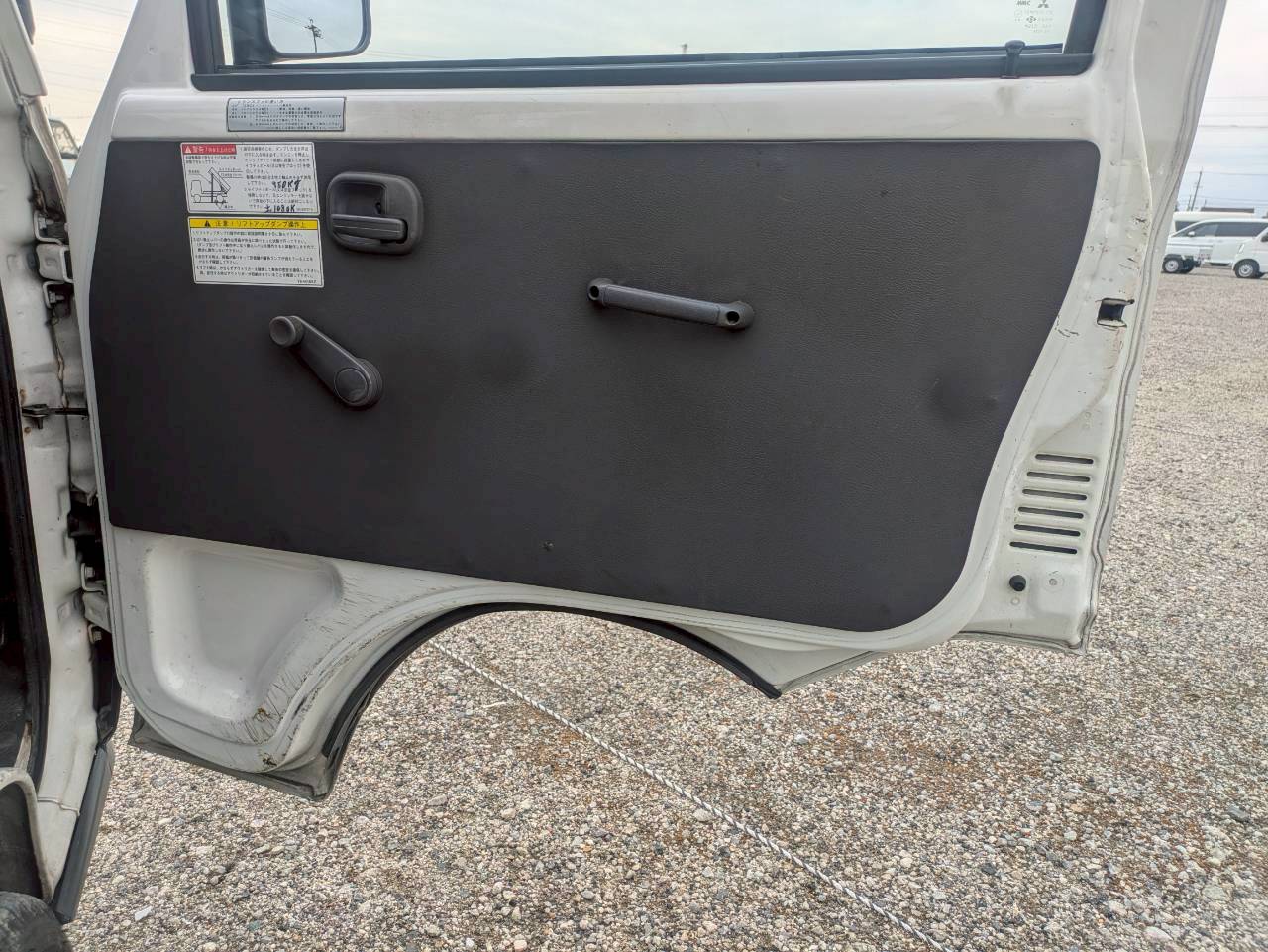 1998 Mitsubishi Minicab Scissor Lift Dump 4WD - Image 21