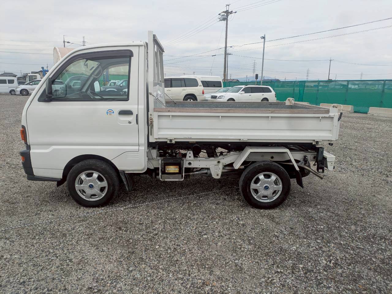 1998 Mitsubishi Minicab Scissor Lift Dump 4WD - Image 9