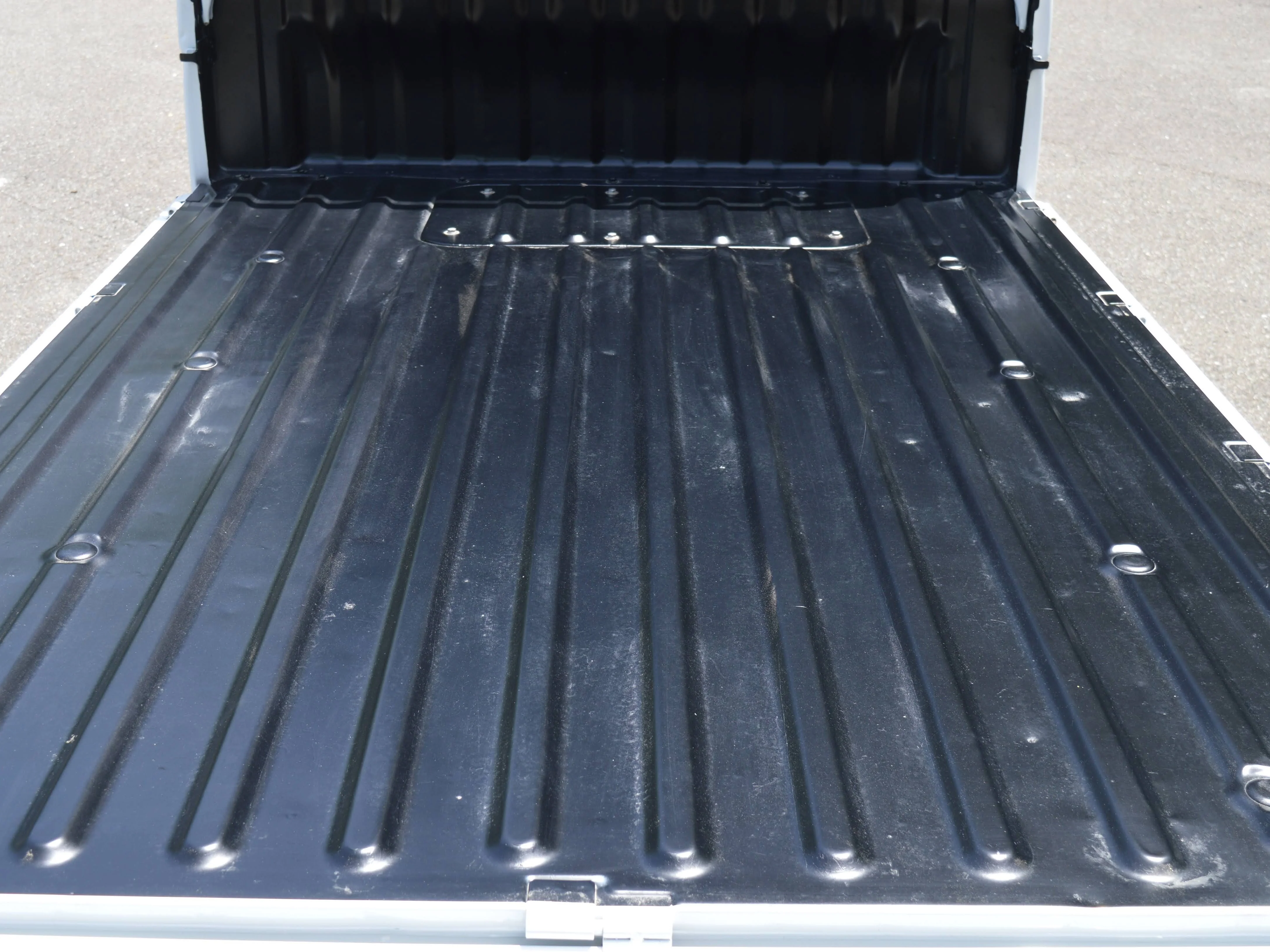 2000 Daihatsu Hijet 4WD - Image 47