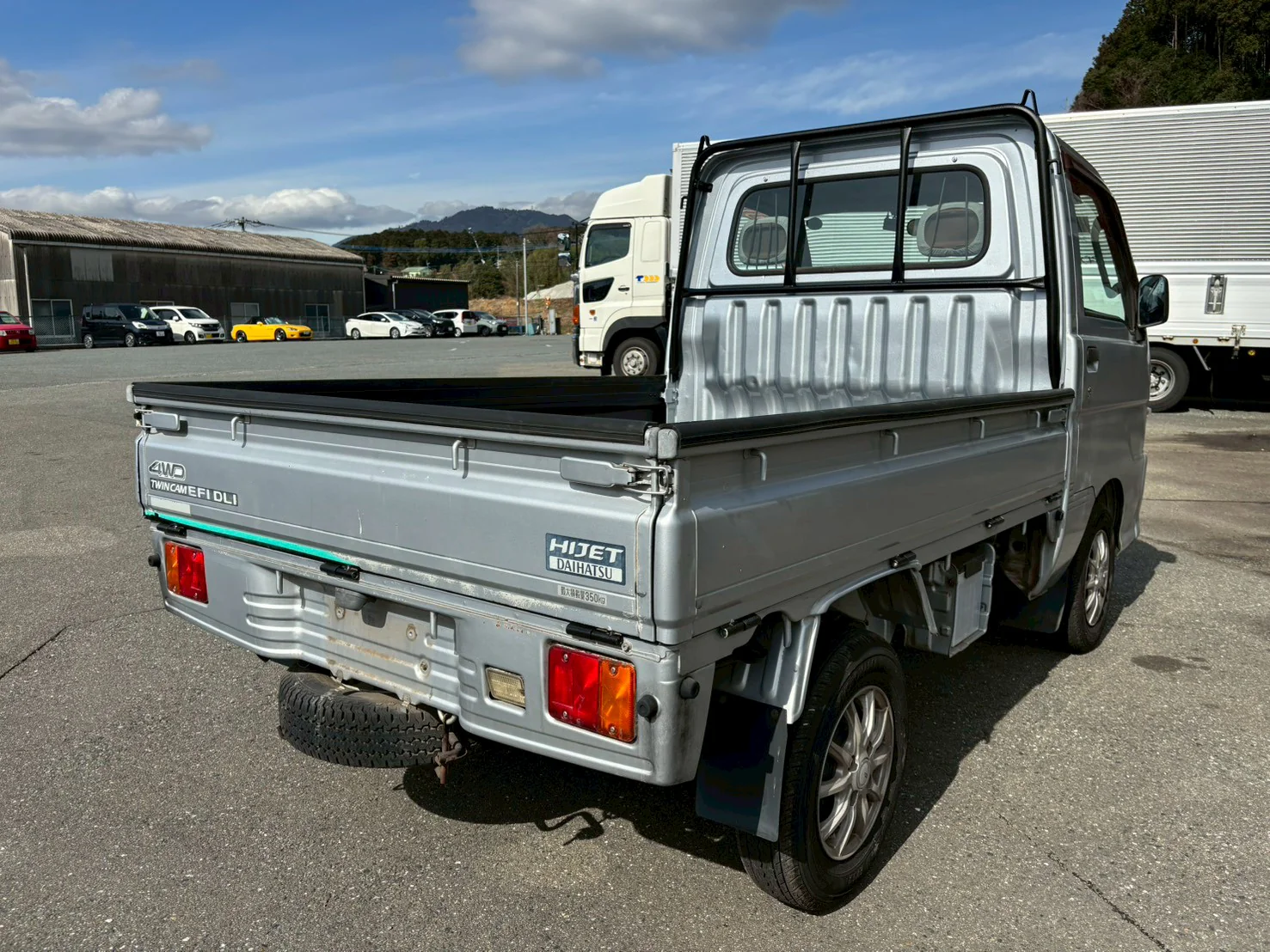 1999 Daihatsu Hijet 4WD - Image 3