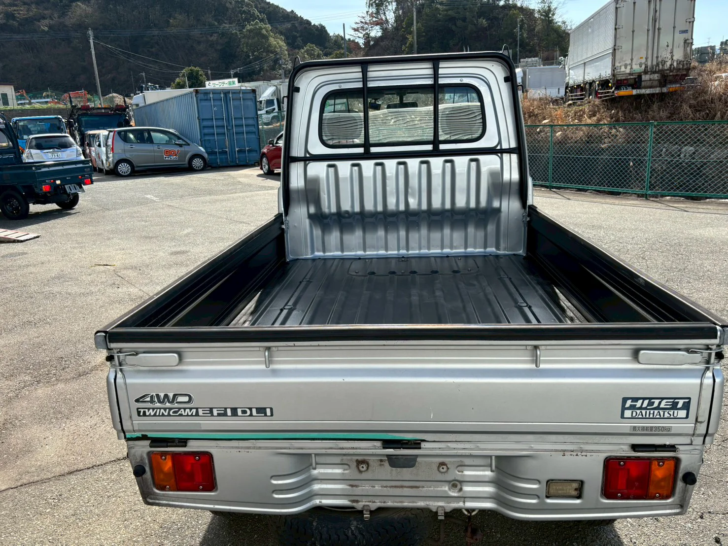 1999 Daihatsu Hijet 4WD - Image 5