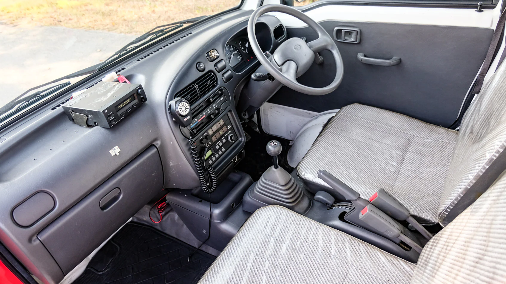 1999 Daihatsu Hijet Firetruck 4WD - Image 18
