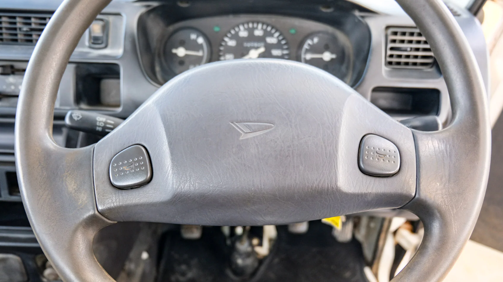 1999 Daihatsu Hijet Truck - Image 14