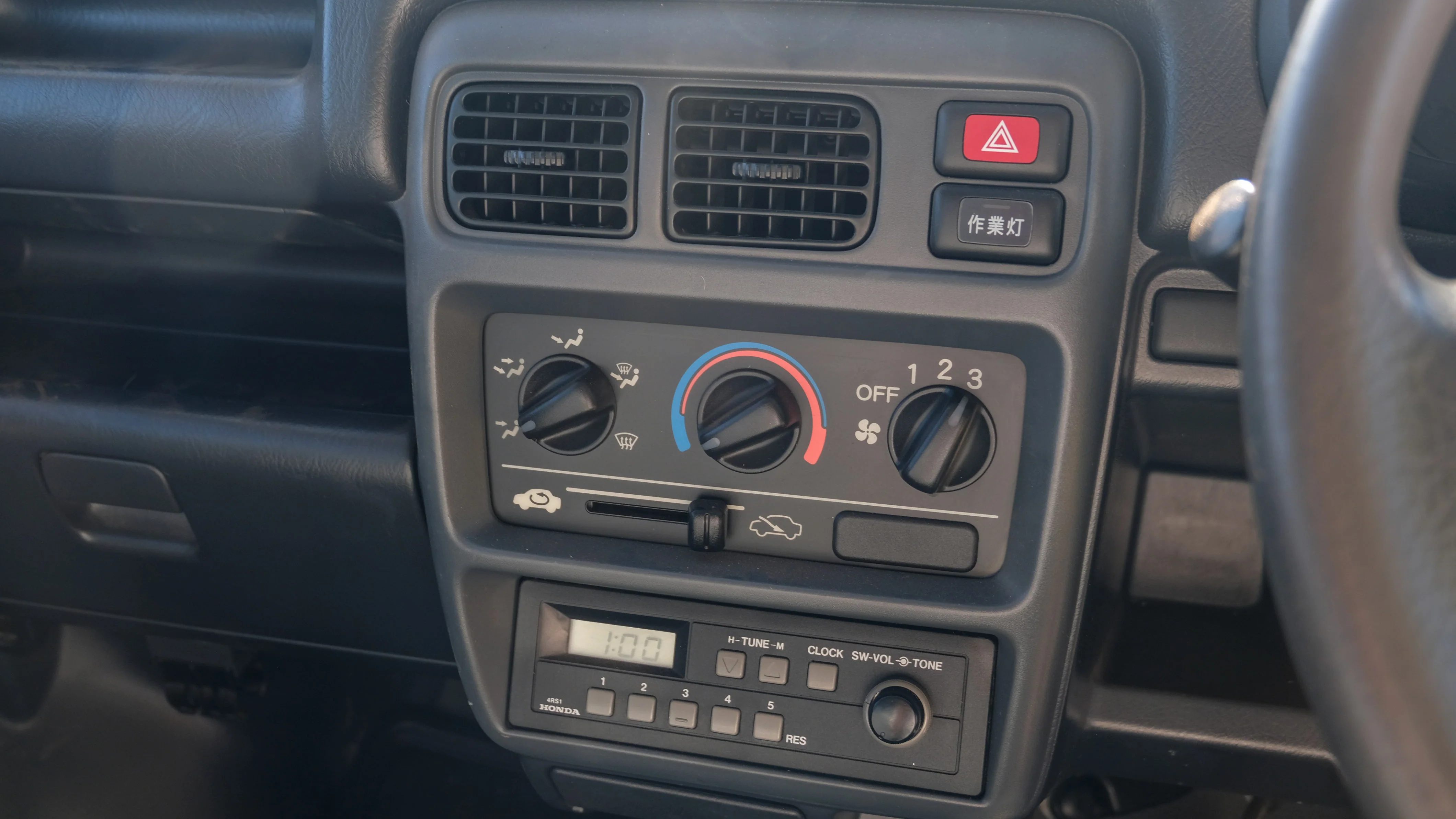 1999 Honda Acty SDX 4WD - Image 10