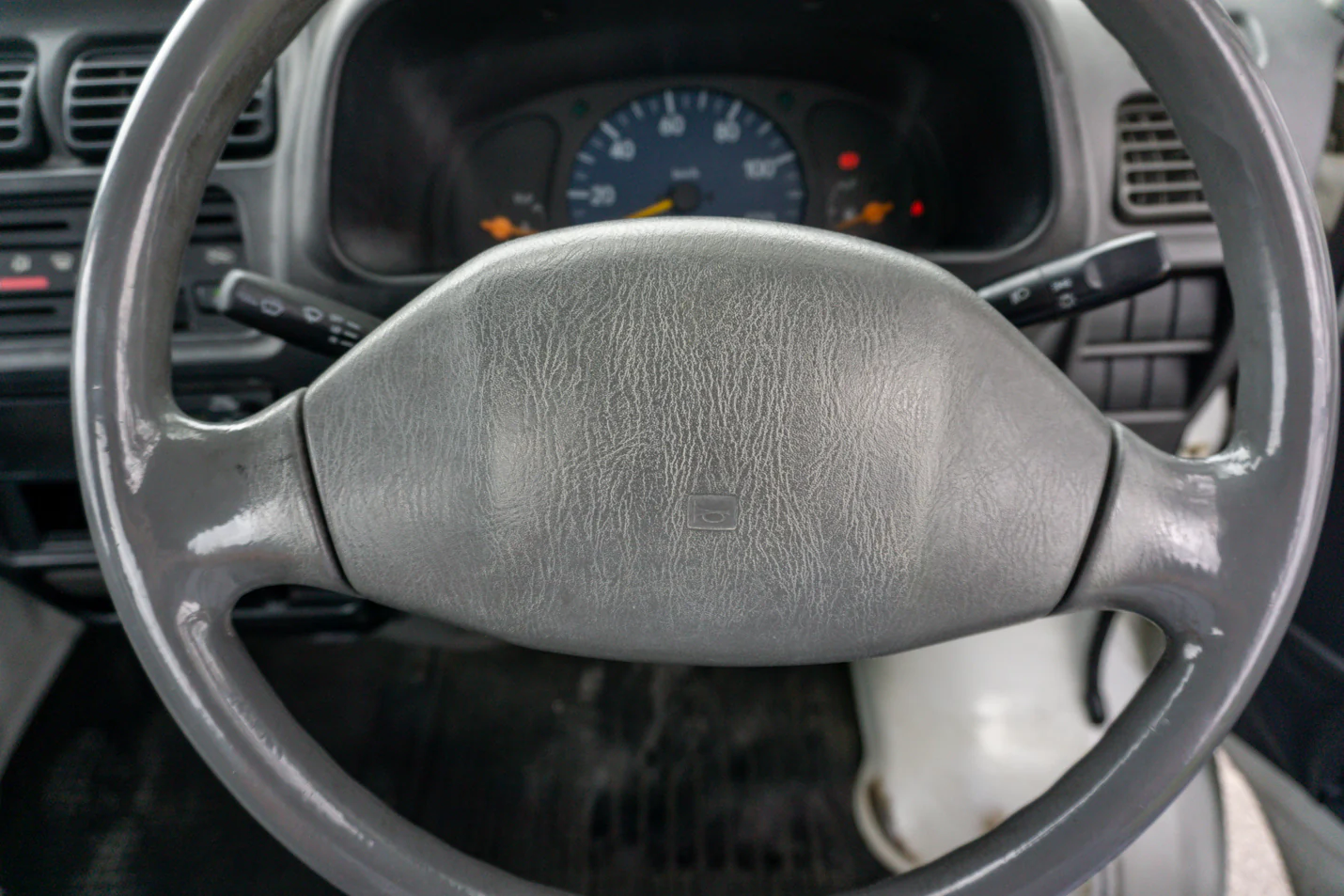 1999 Suzuki Carry 4WD - Image 10
