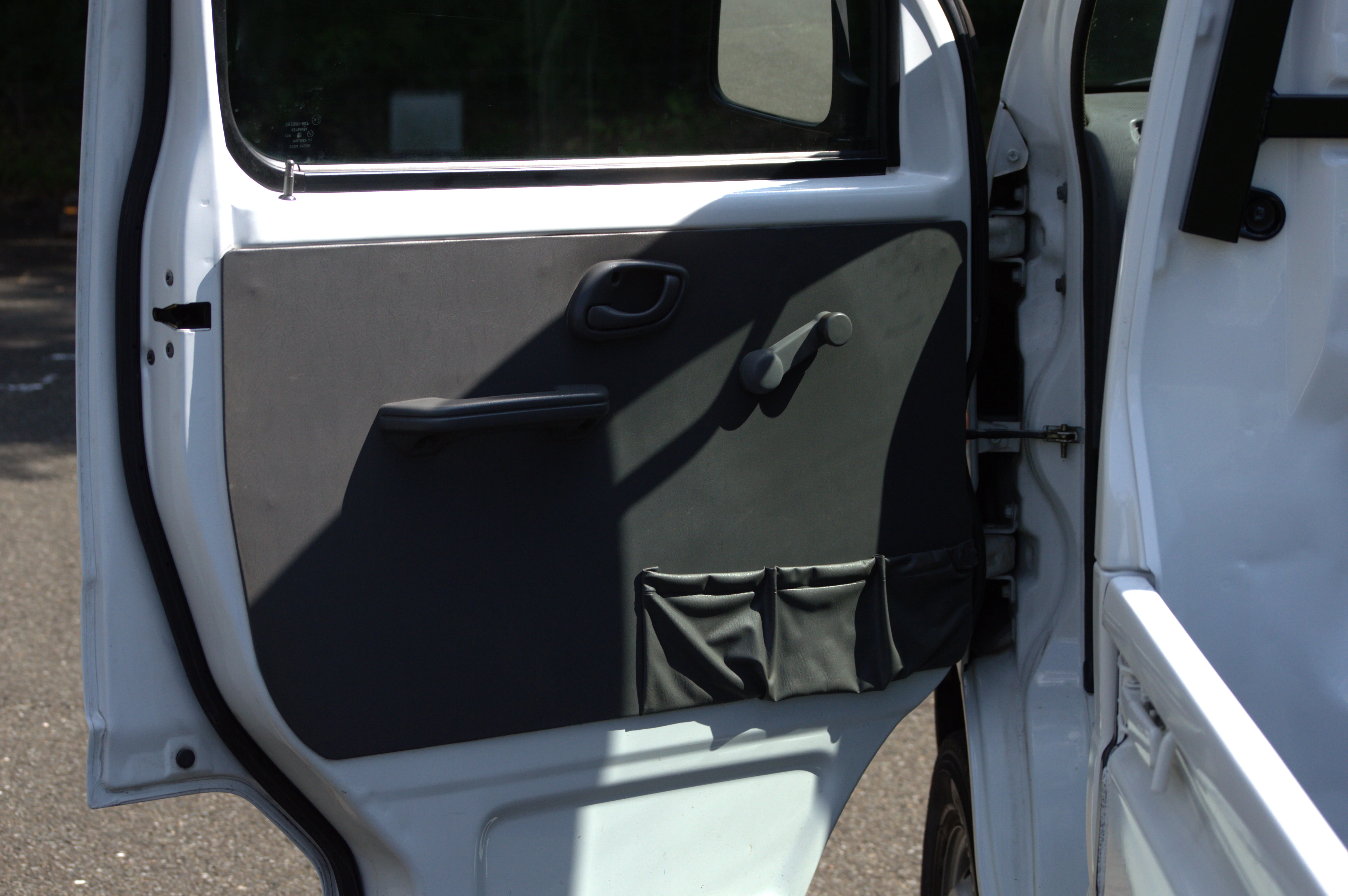 2000 Suzuki Carry KU 4WD - Image 14