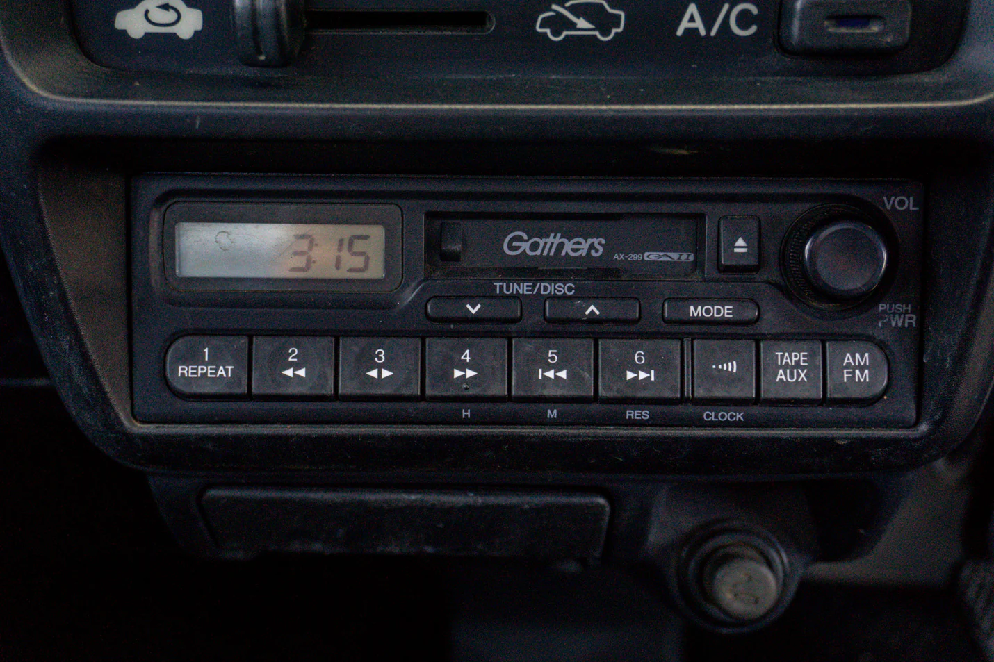 2001 Honda Acty SDX 4WD - Image 12